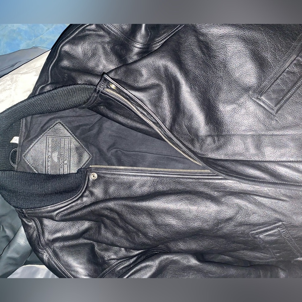 Roundtree & Yorke Black Jacket